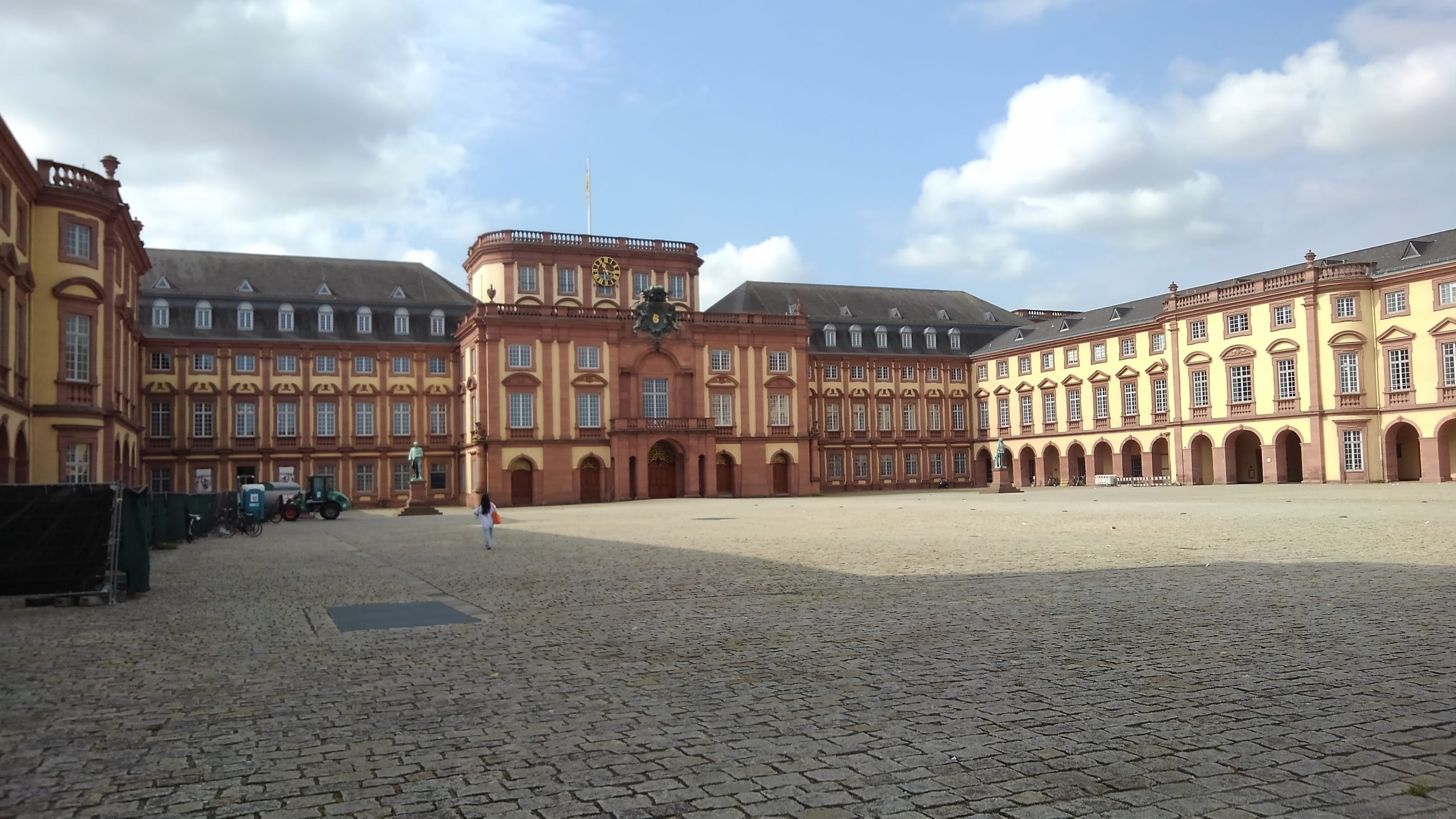 マンハイム大学 - 嶋岡敦子